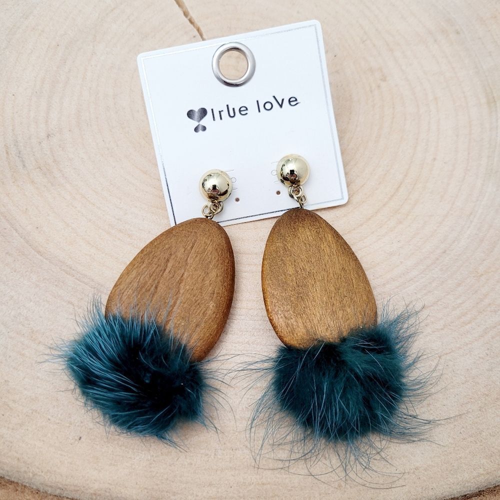 Brand New Wooden Green Flurry Earrings